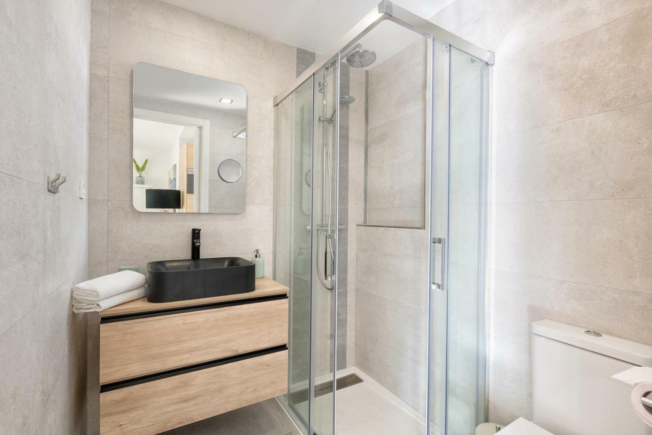 Appartamento Smart Malagueta Seaview Málaga Esterno foto